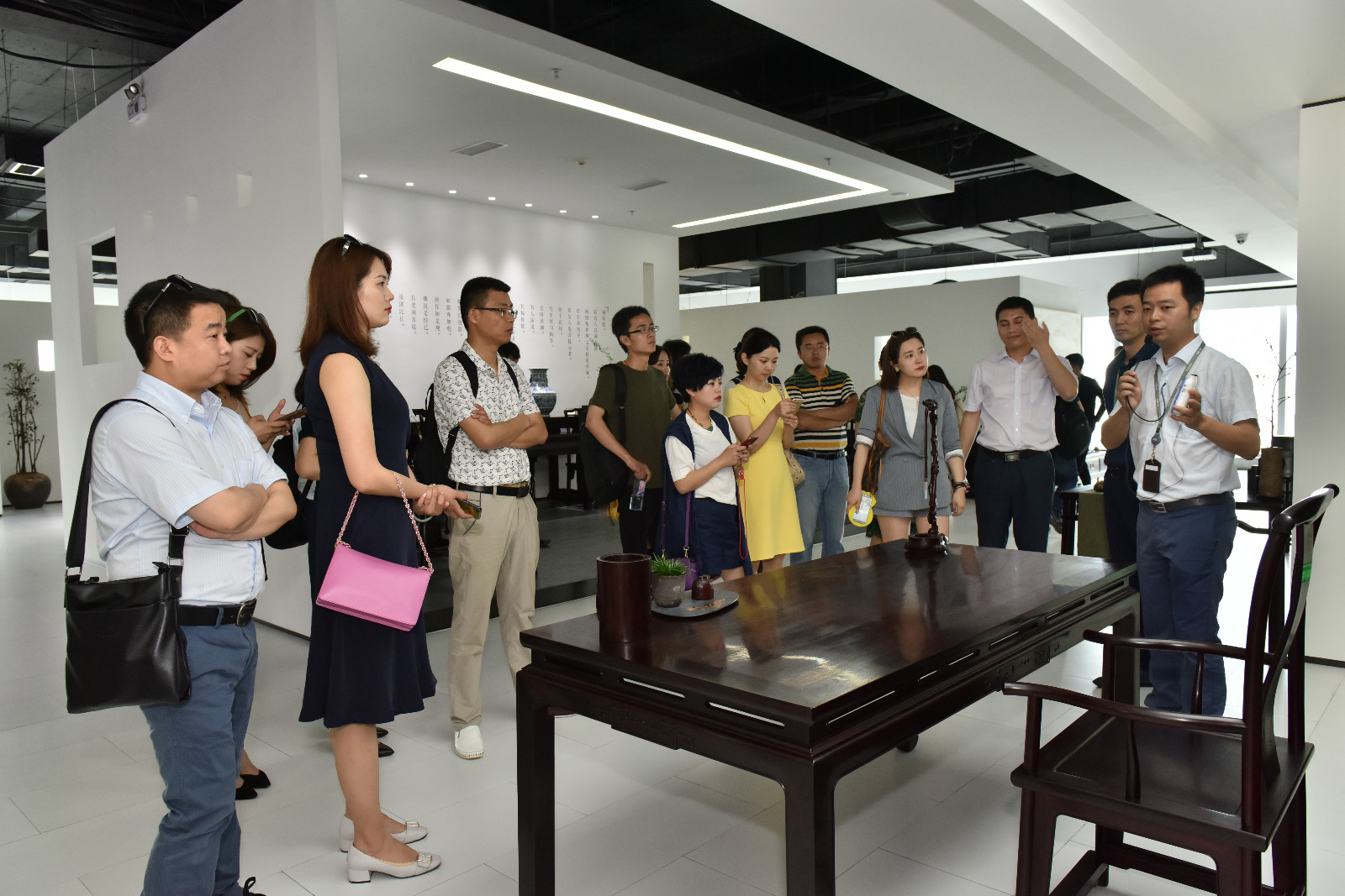 无码人妻AV一二区二区三区