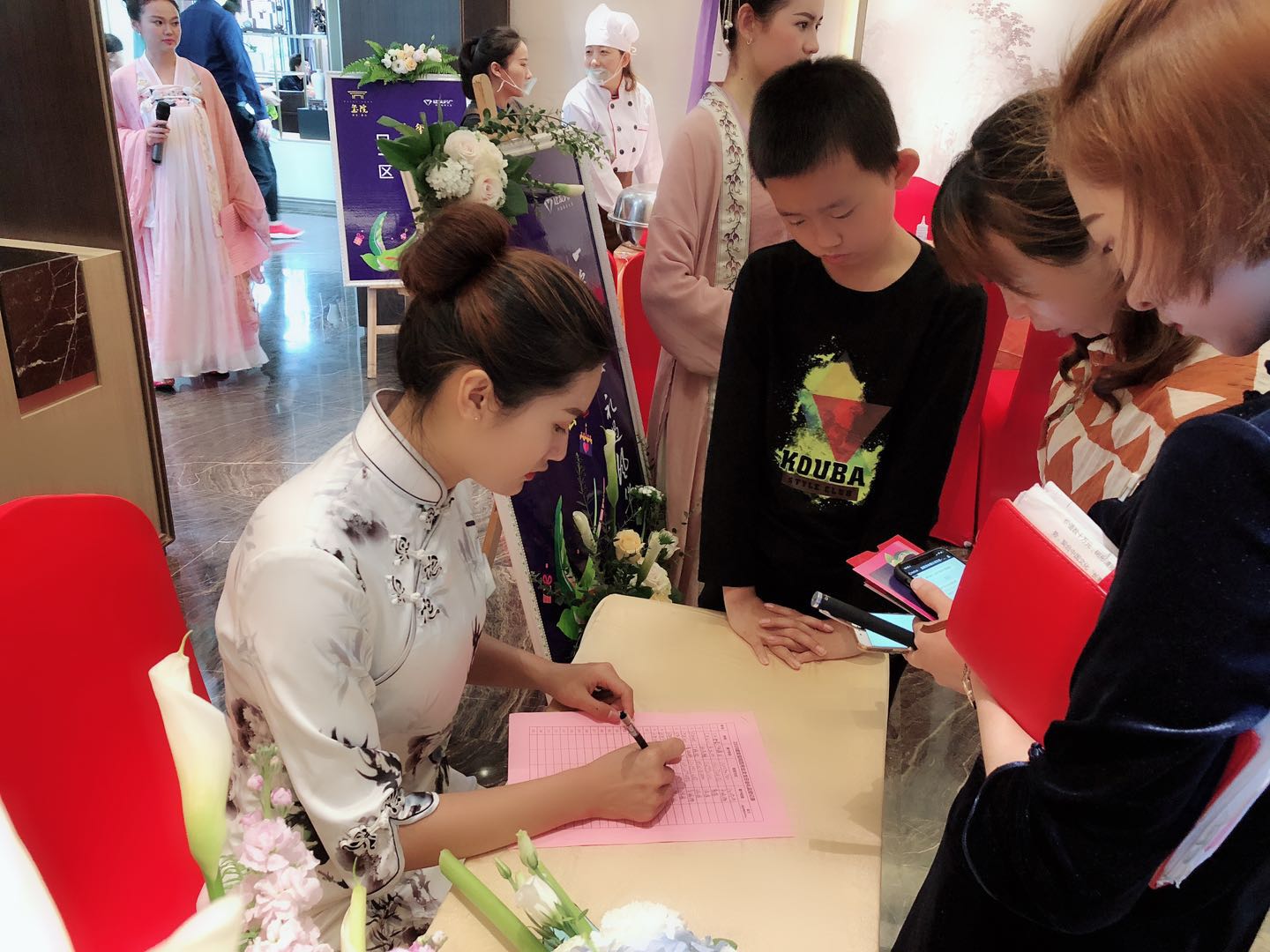 无码人妻AV一二区二区三区