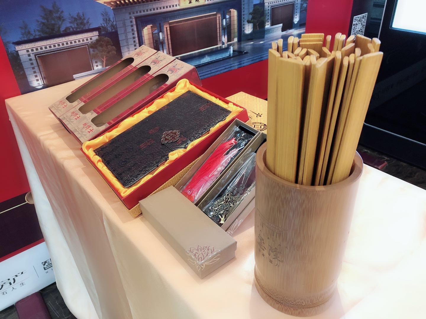 无码人妻AV一二区二区三区