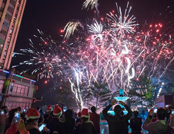 建发珑璟湾&珑玥湾：2016年大型烟花秀圆满落幕